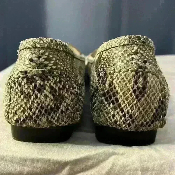 Micheal Kors Snakeskin Flats - Picture 14 of 14